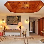 Aspen Kaleici Ξενοδοχείο 3*