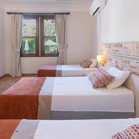 Hotel Aspen Kaleiçi 3*