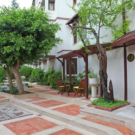 Aspen Kaleici فندق